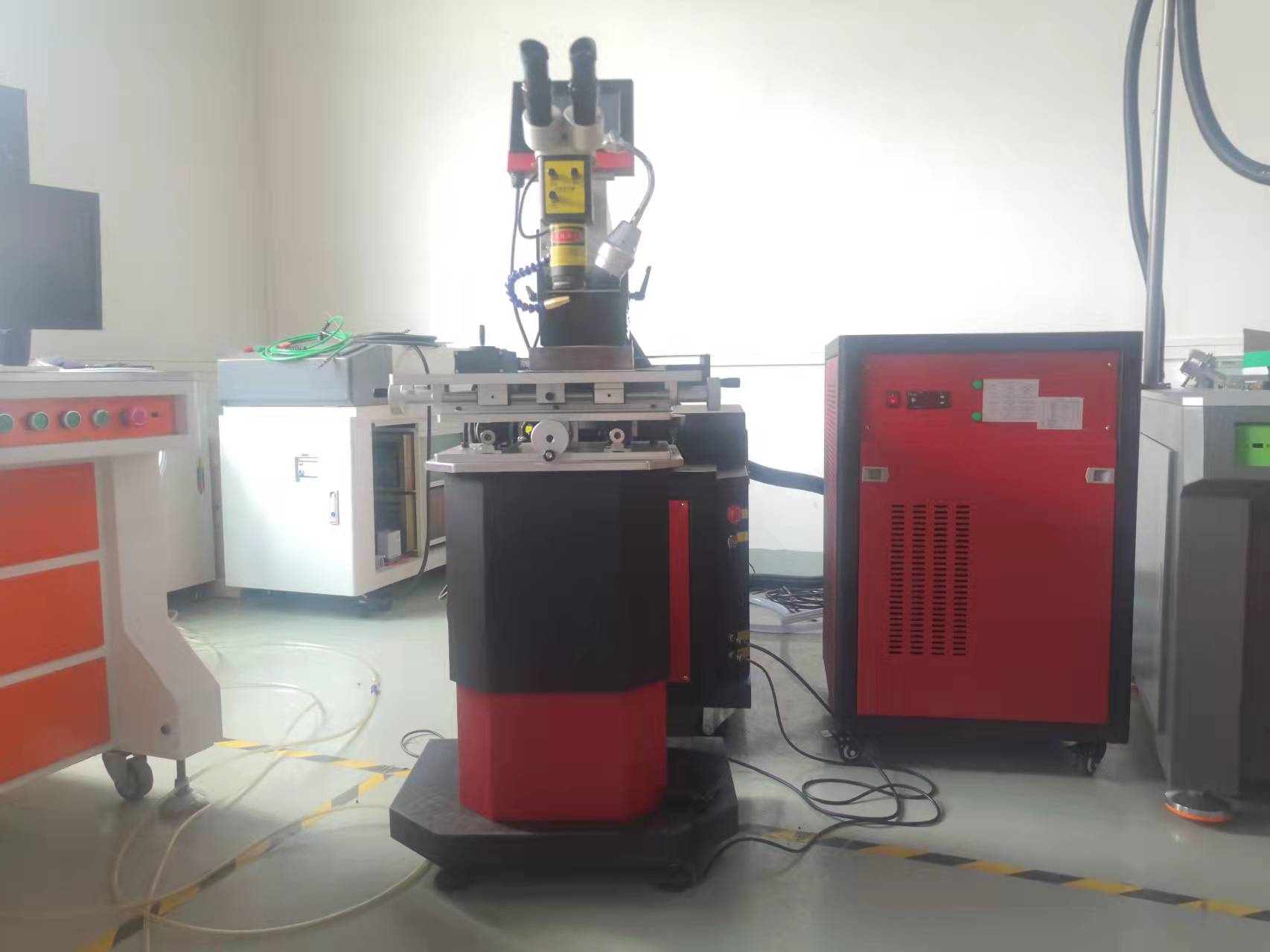 激光焊机主要技术参数——深圳8040威尼斯主站激光焊接机生产厂家